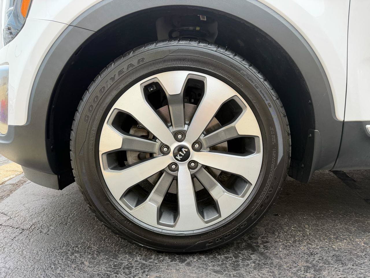 Used 2021 Kia Telluride S AWD/4WD image 22
