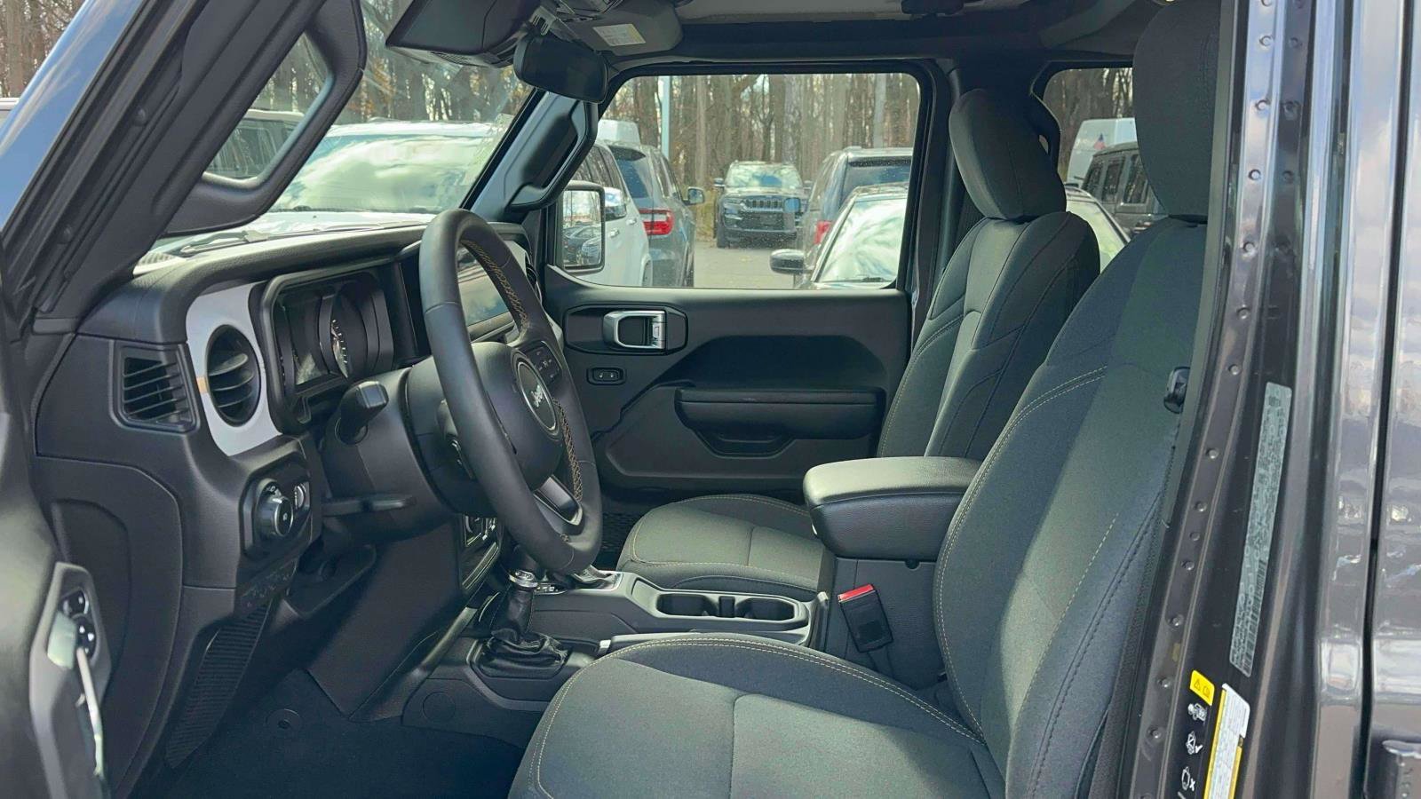 Used 2024 Jeep Wrangler Unlimited Sport image 13