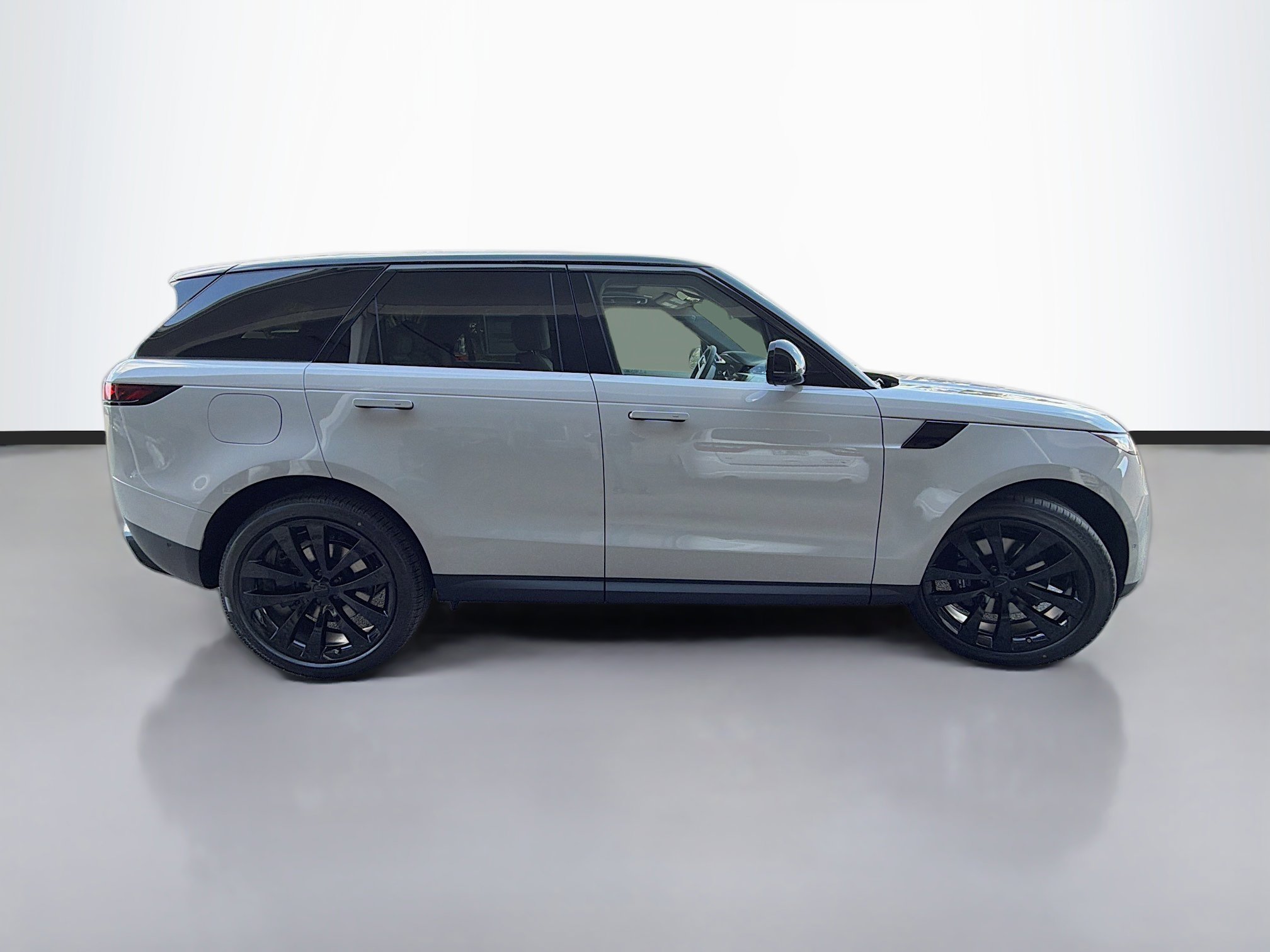New 2026 Land Rover Range Rover Sport SE image 6