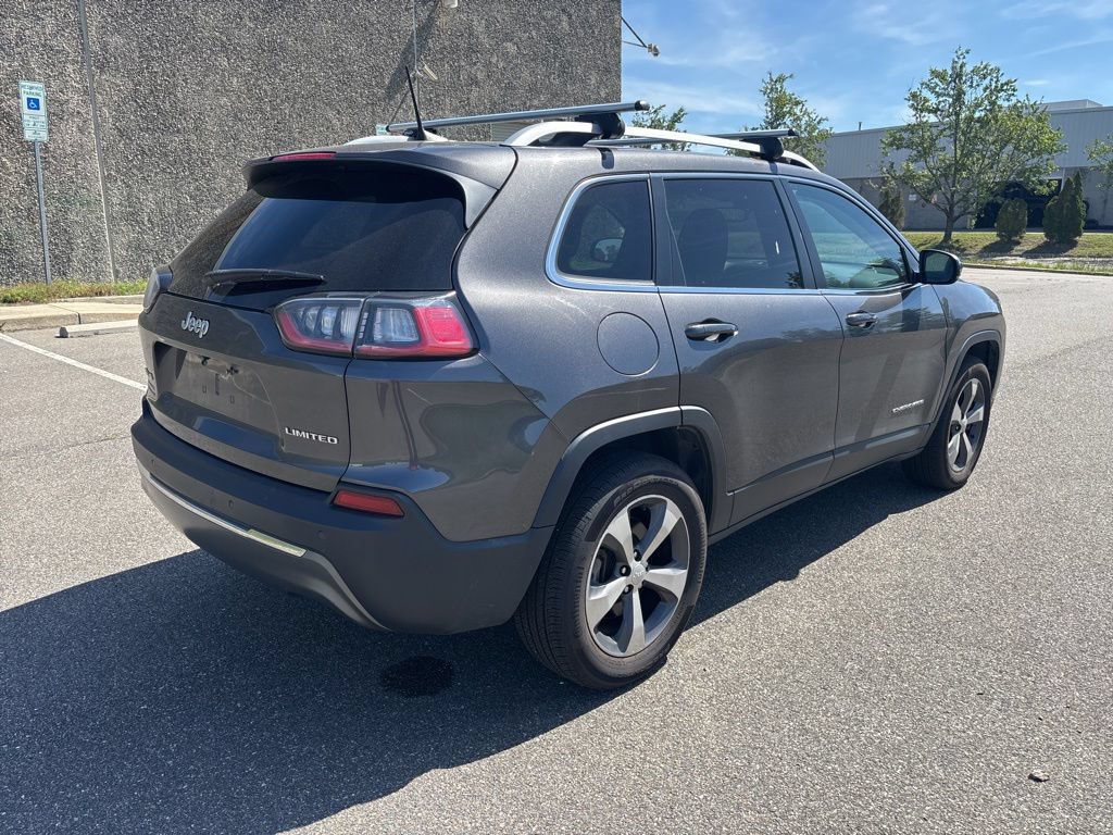 Used 2019 Jeep Cherokee Limited AWD/4WD image 7