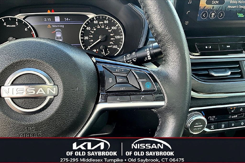 Used 2023 Nissan Altima 2.5 SL FWD image 12