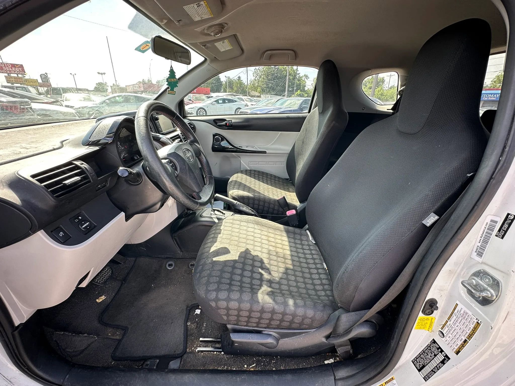Used 2014 Scion iQ FWD image 9