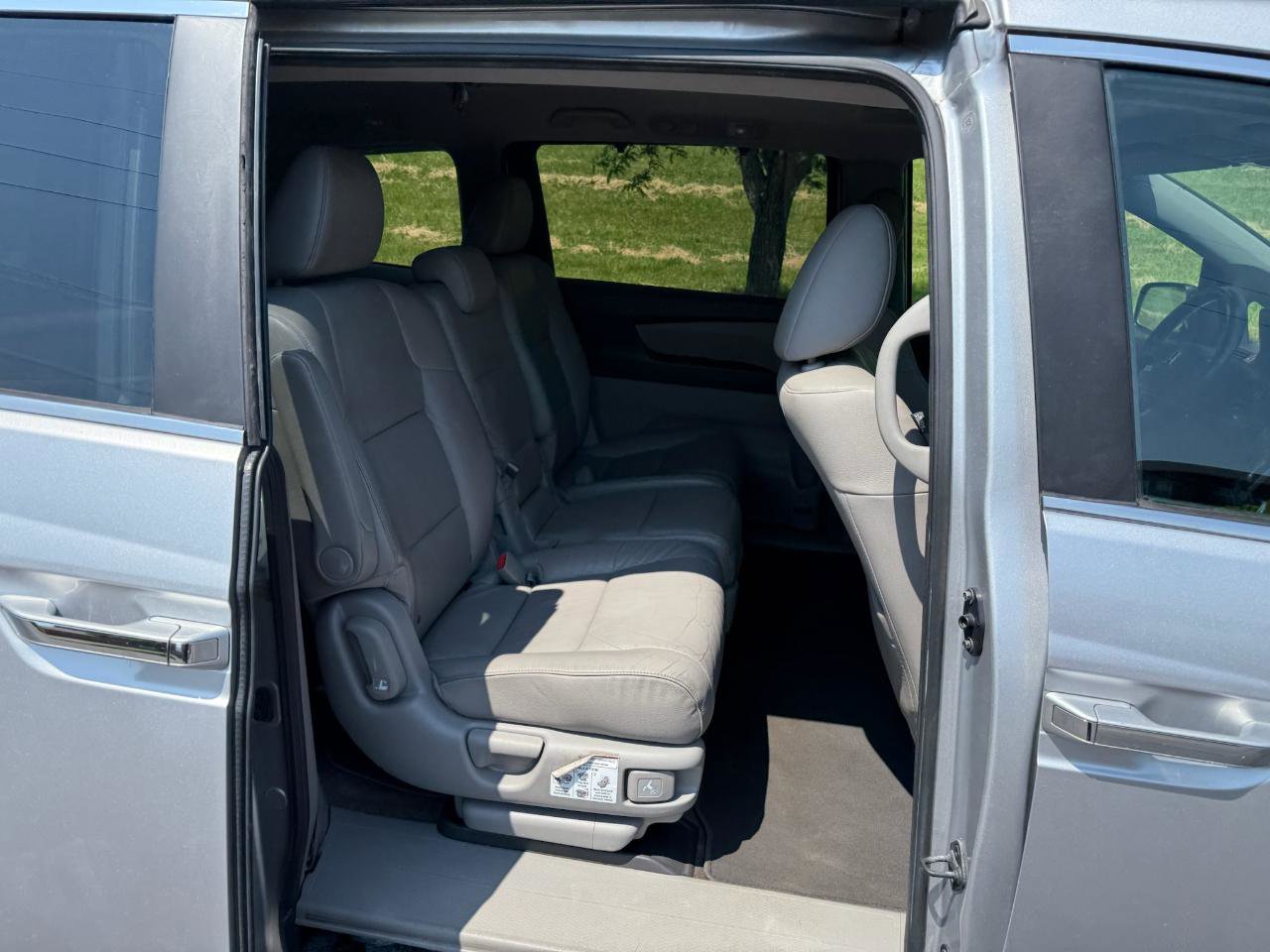 Used 2013 Honda Odyssey EX-L image 22