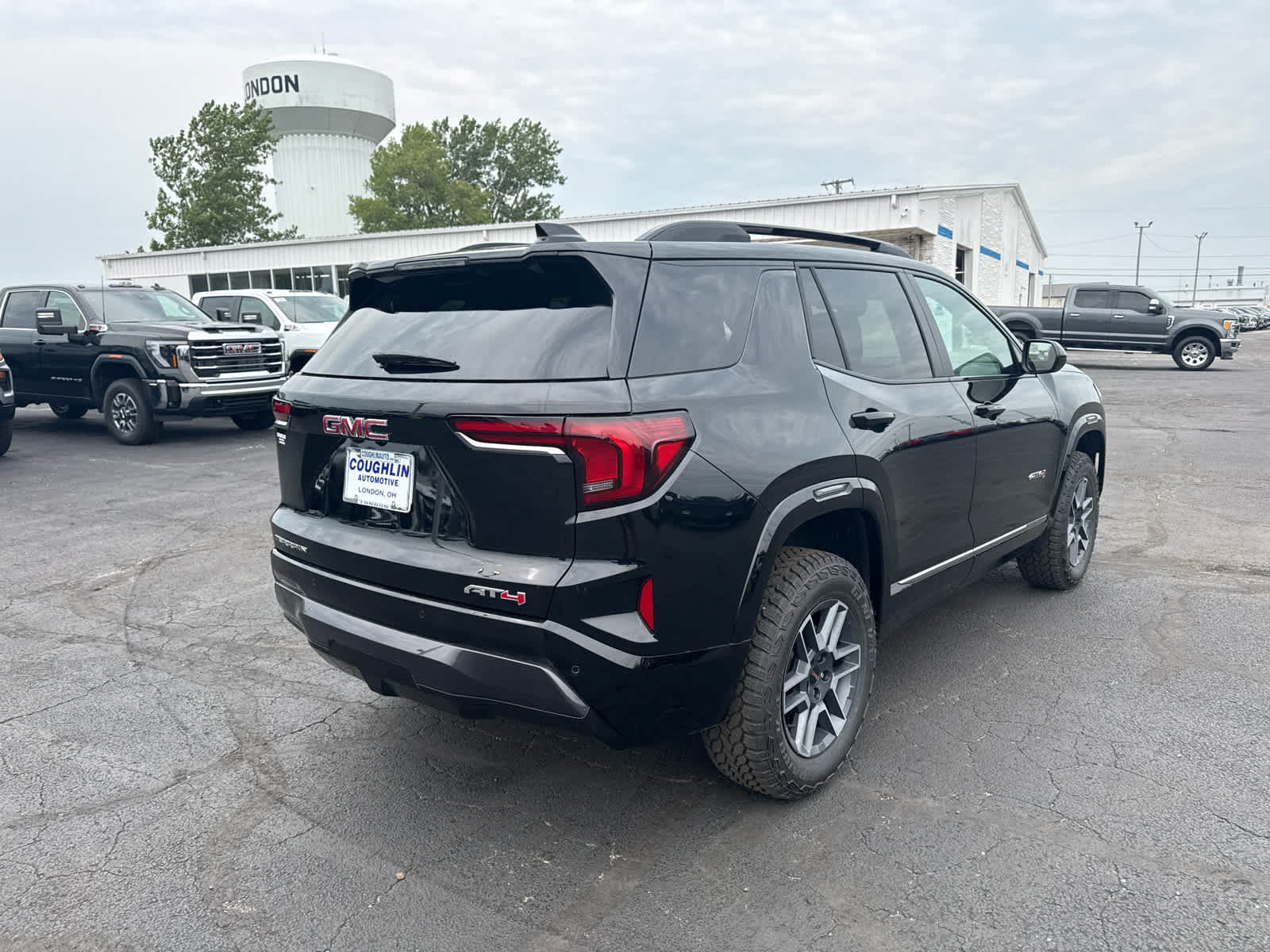 New 2027 GMC Terrain AT4 w/ Convenience Package III AWD/4WD image 5