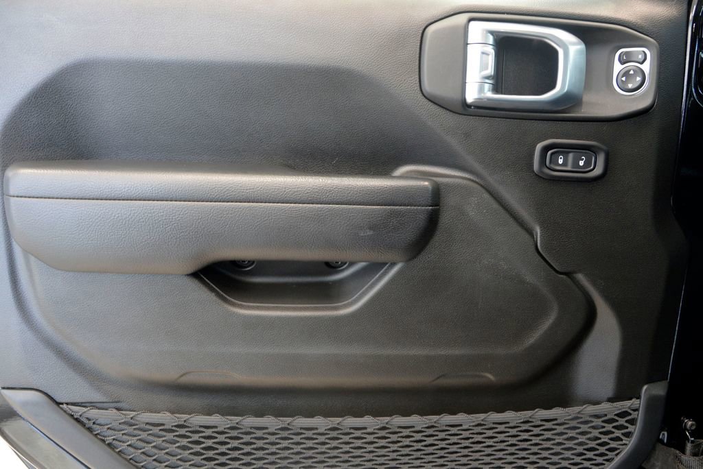 Used 2021 Jeep Wrangler Unlimited Sport image 14