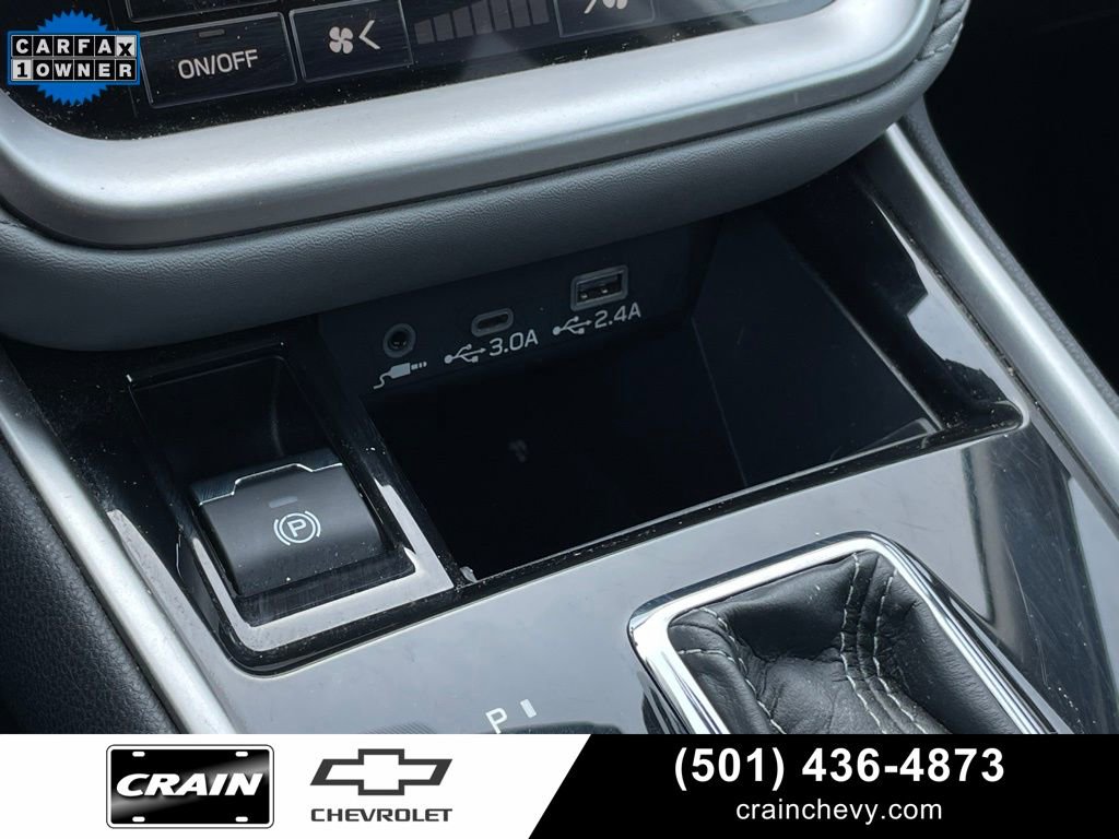 Used 2025 Subaru Outback Premium image 19
