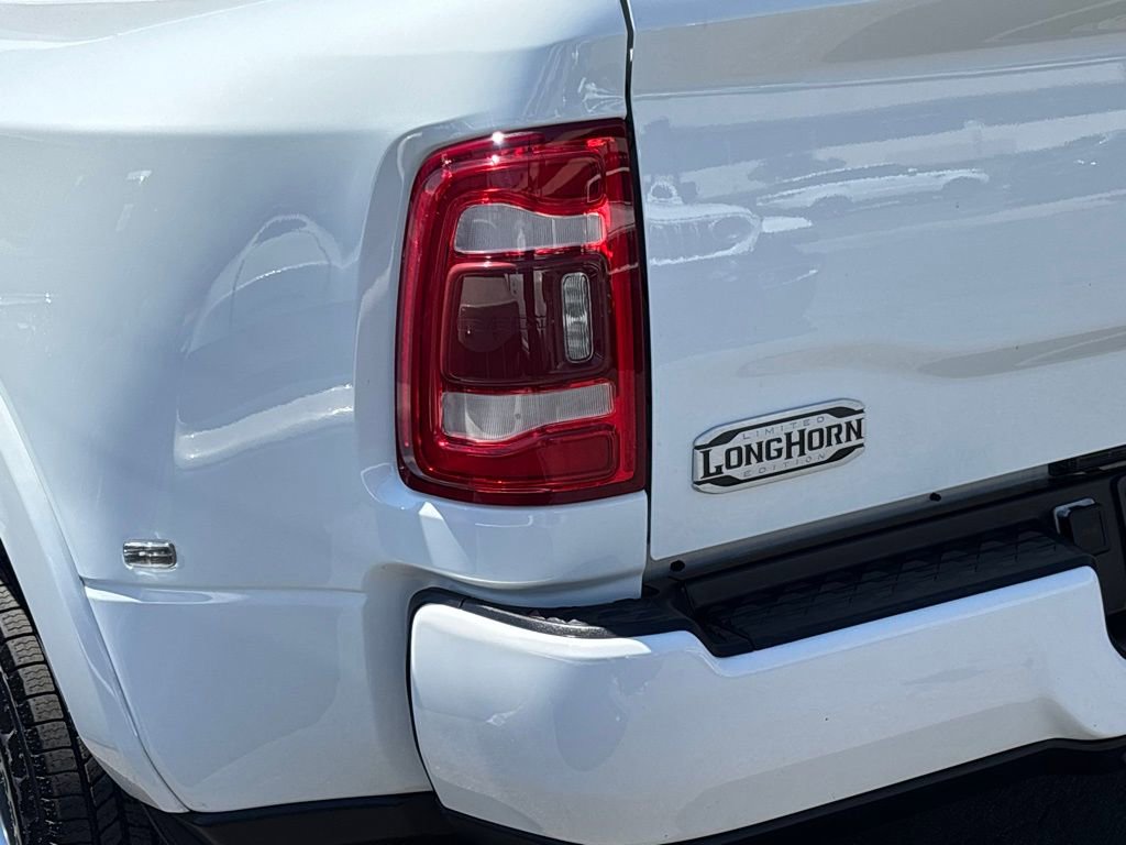 Used 2024 RAM 3500 Limited image 6