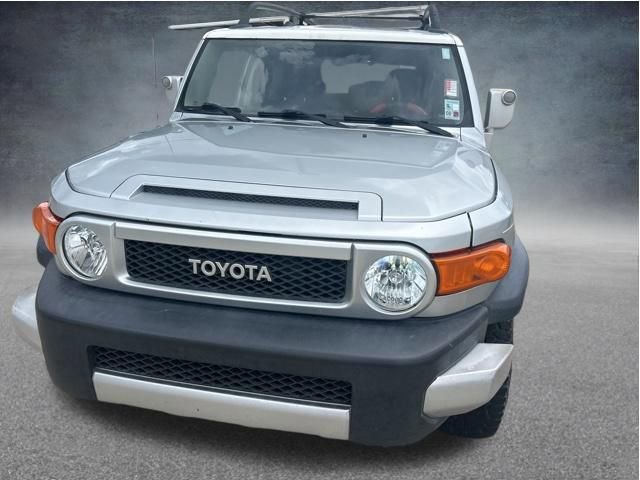 Used 2007 Toyota FJ Cruiser 2WD image 3