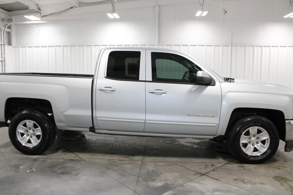 Used 2016 Chevrolet Silverado 1500 LT w/ All Star Edition image 11