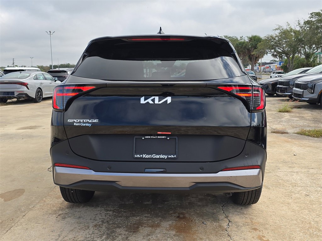 New 2026 Kia Sportage LX image 7