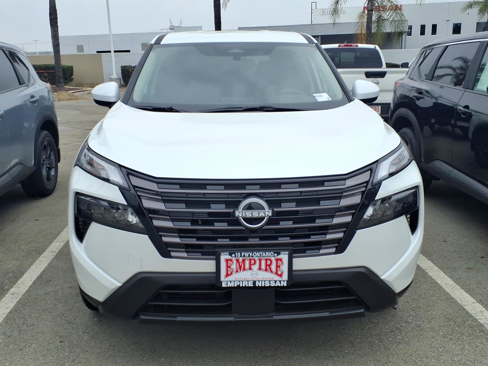 New 2026 Nissan Rogue SV FWD image 2