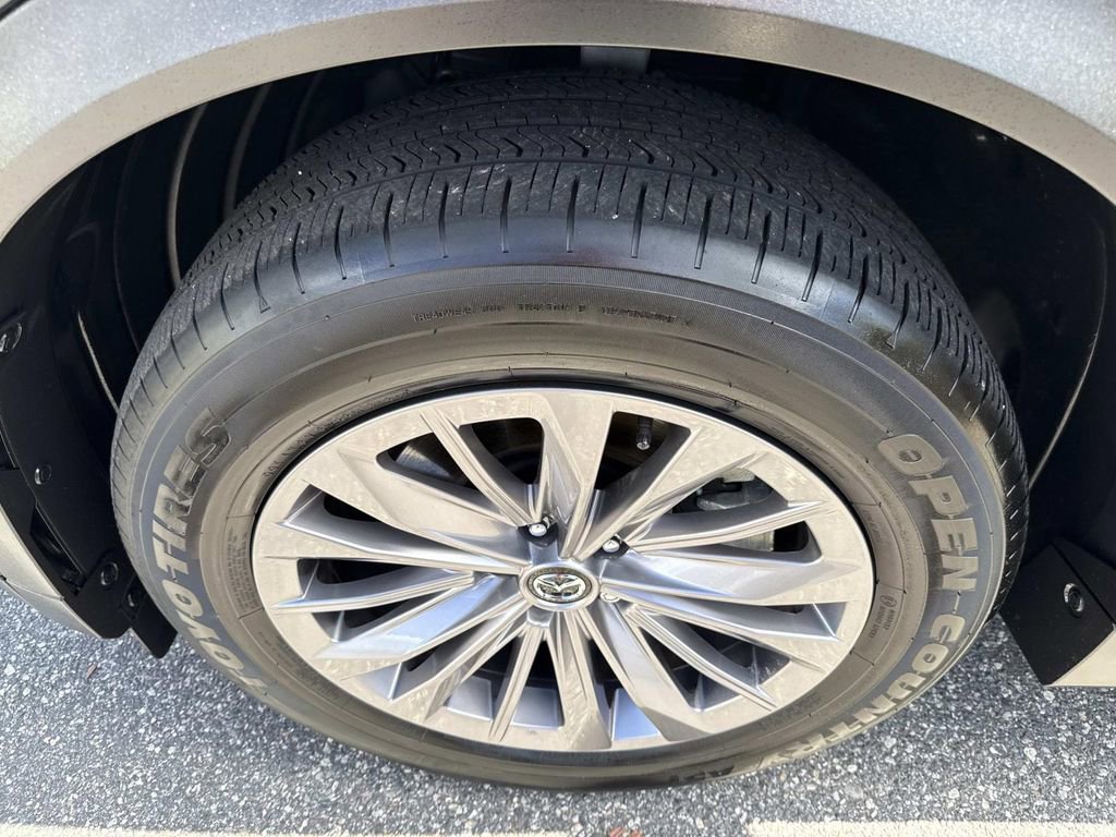 Used 2025 MAZDA CX-90 3.3 Turbo w/ Select Package image 14