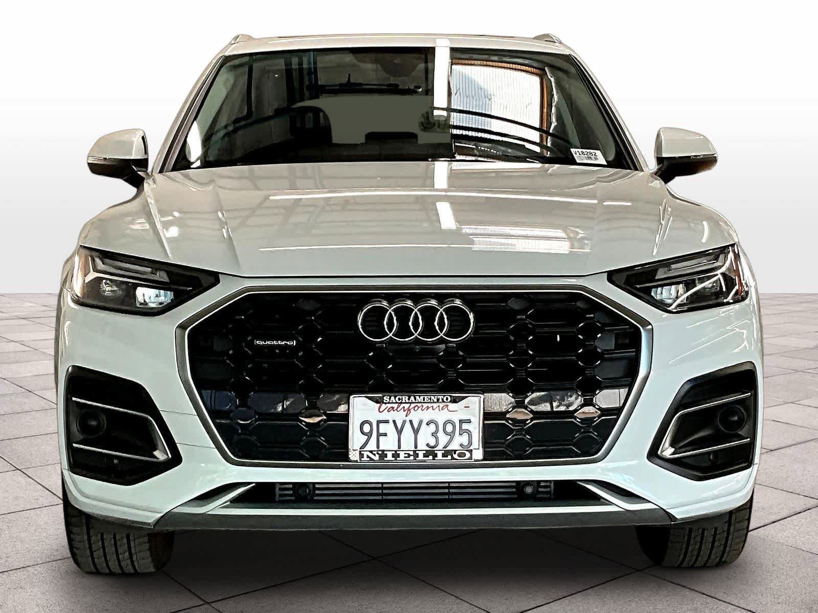 Used 2023 Audi Q5 2.0T Premium Plus w/ Premium Plus Package image 3