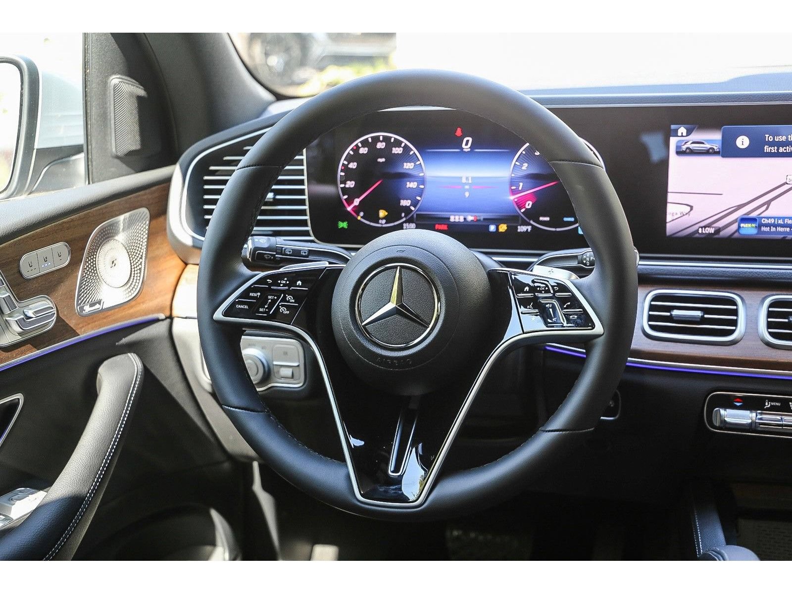 Used 2025 Mercedes-Benz GLE 580 4MATIC image 19