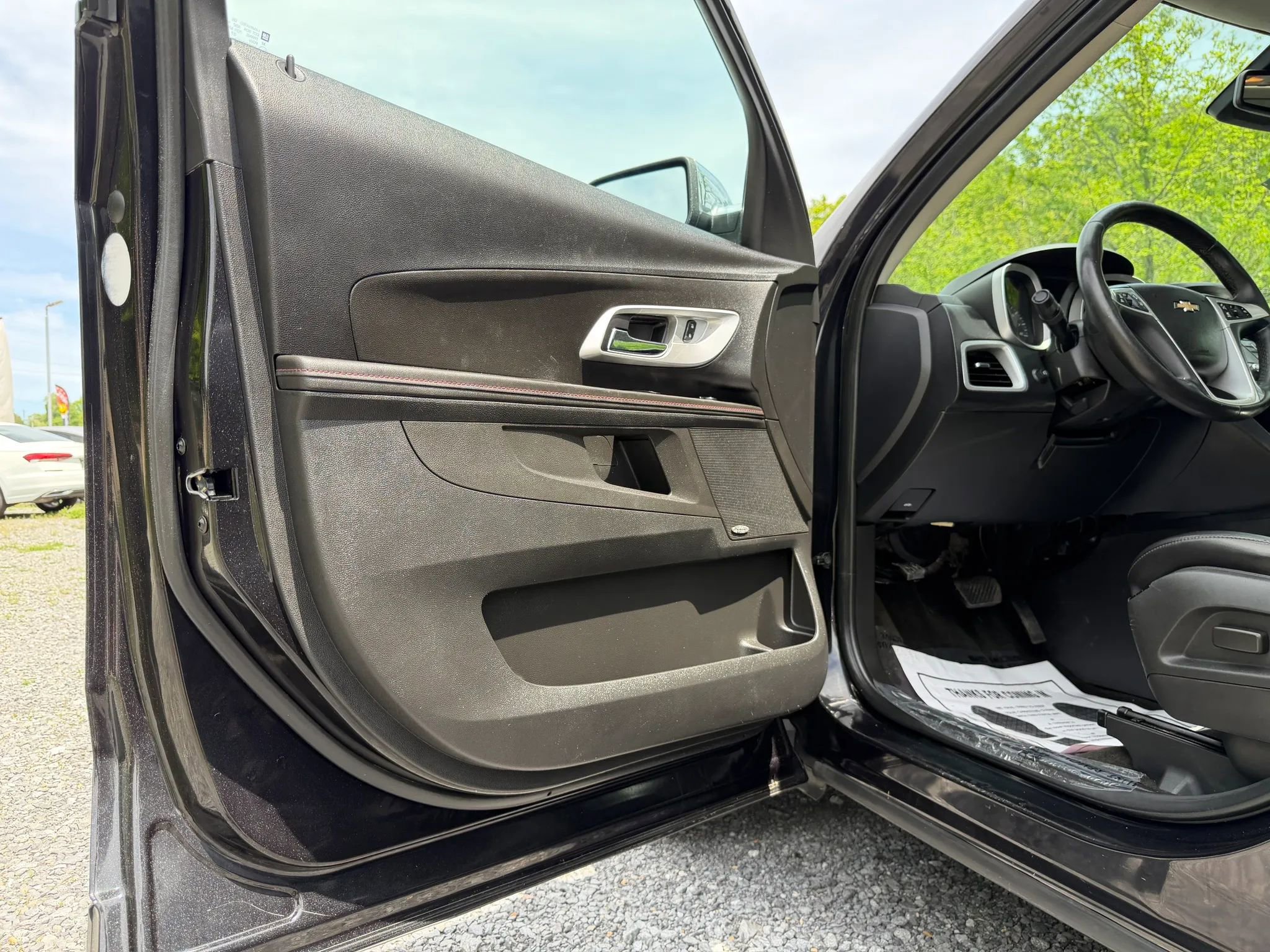 Used 2015 Chevrolet Equinox LTZ AWD/4WD image 24