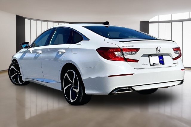 Used 2022 Honda Accord Sport image 4