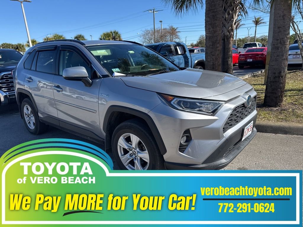 Used 2019 Toyota RAV4 XLE w/ Convenience Package image 1