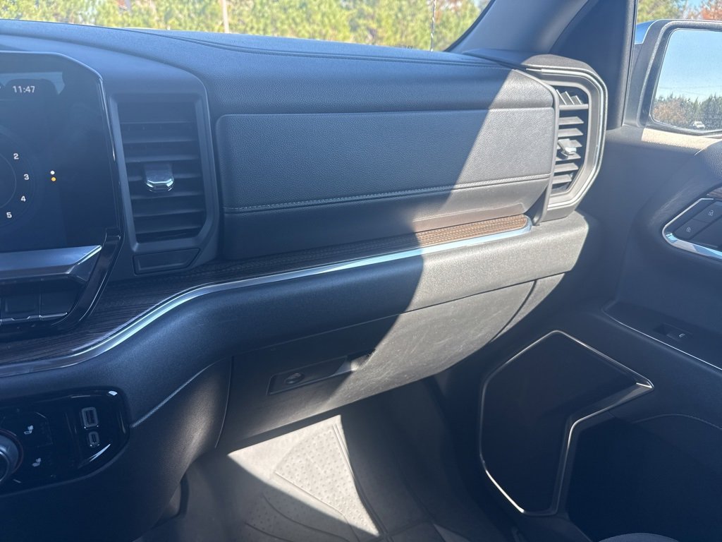 Used 2024 Chevrolet Silverado 1500 LT w/ Protection Package image 40