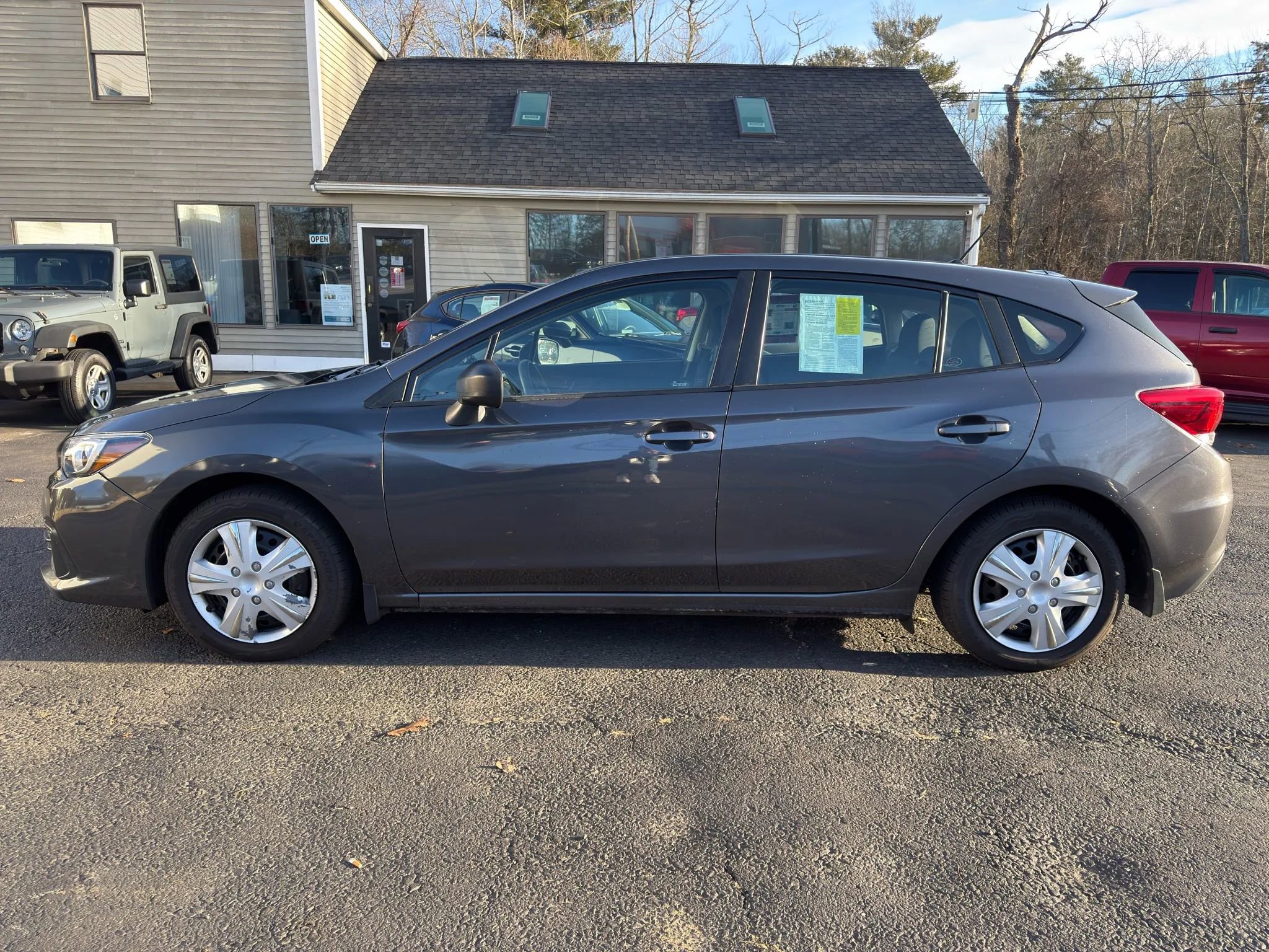 Used 2020 Subaru Impreza 2.0i image 4