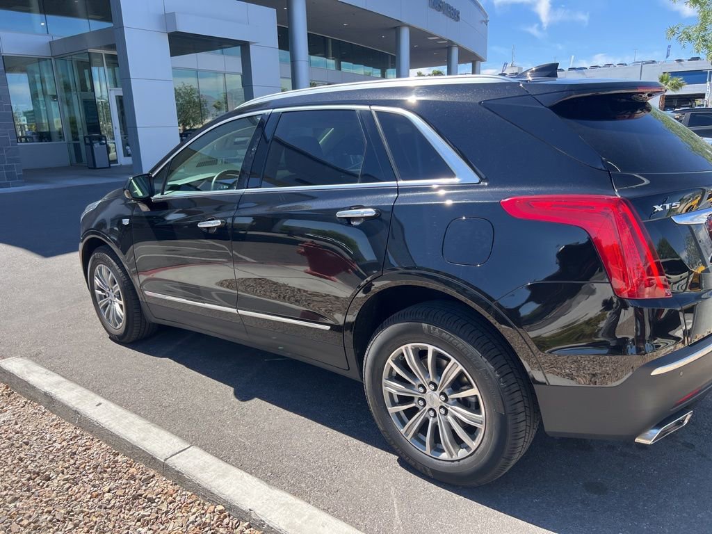 Used 2018 Cadillac XT5 Luxury w/ Driver Awareness Package FWD image 31