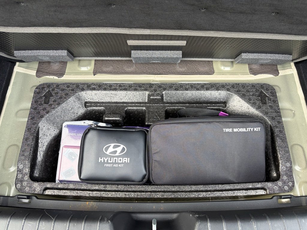 Used 2023 Hyundai Ioniq 6 Limited image 29