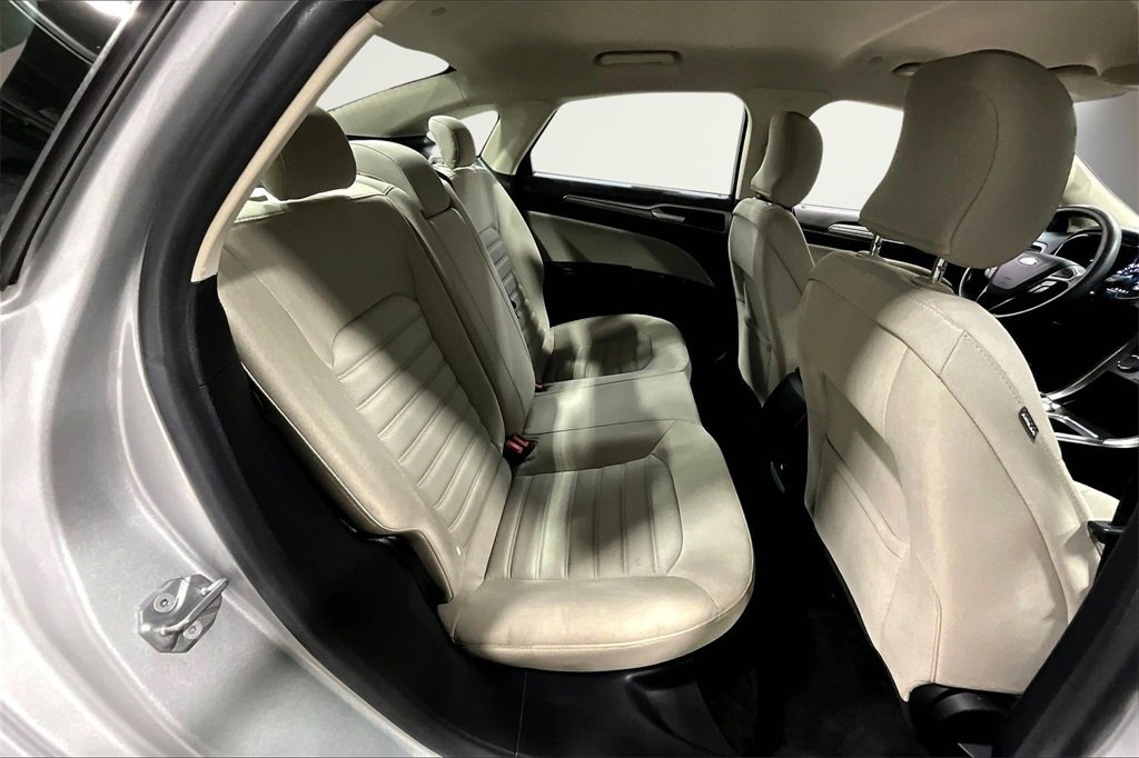 Used 2018 Ford Fusion S image 24