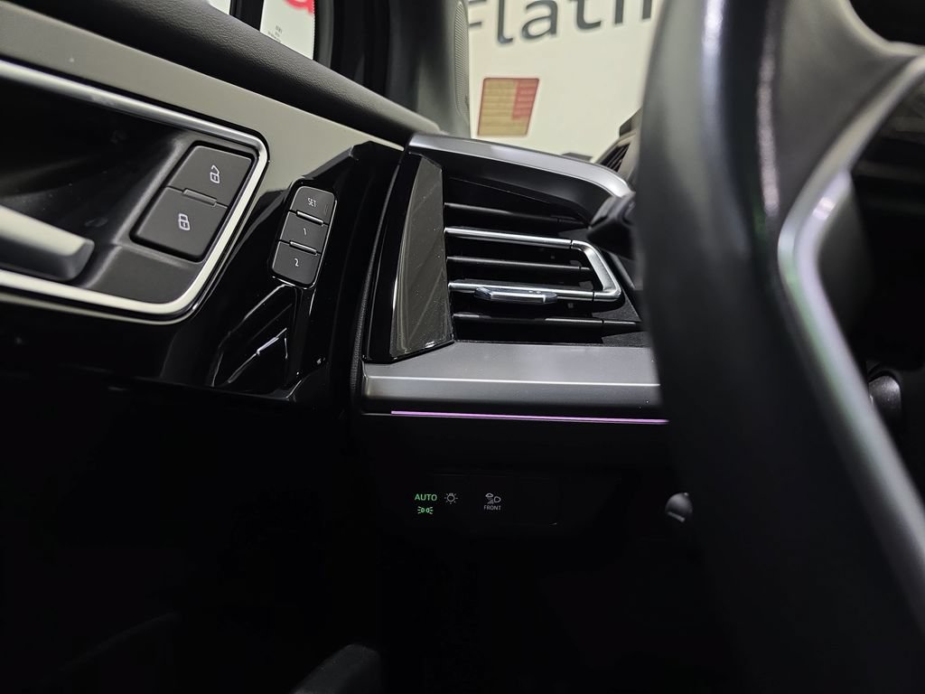Certified 2024 Audi Q4 e-tron Prestige w/ Black Optic Package AWD/4WD image 27