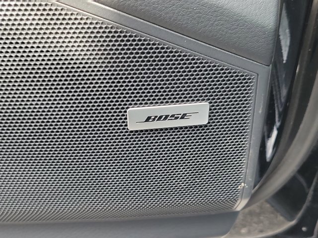 Certified 2023 Porsche Cayenne Platinum Edition AWD/4WD image 27
