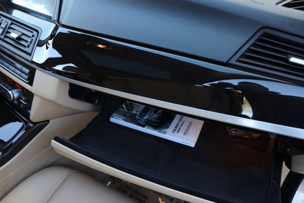 Used 2015 BMW 528i Sedan RWD image 52