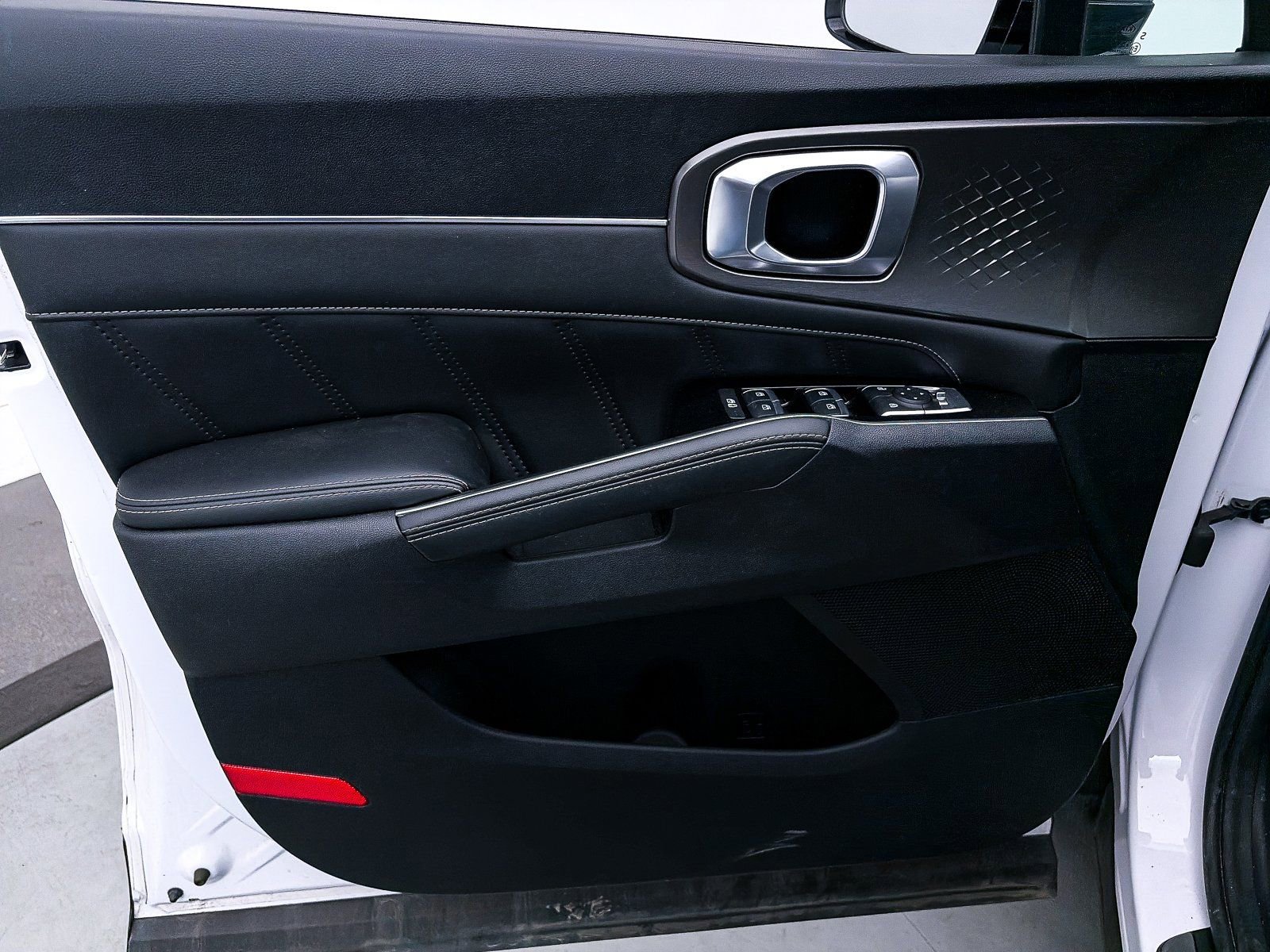 Used 2021 Kia Sorento SX image 17