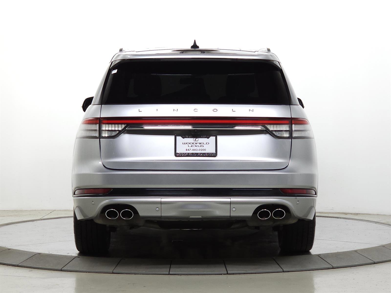 Used 2021 Lincoln Aviator Grand Touring w/ Elements Package Plus AWD/4WD image 6