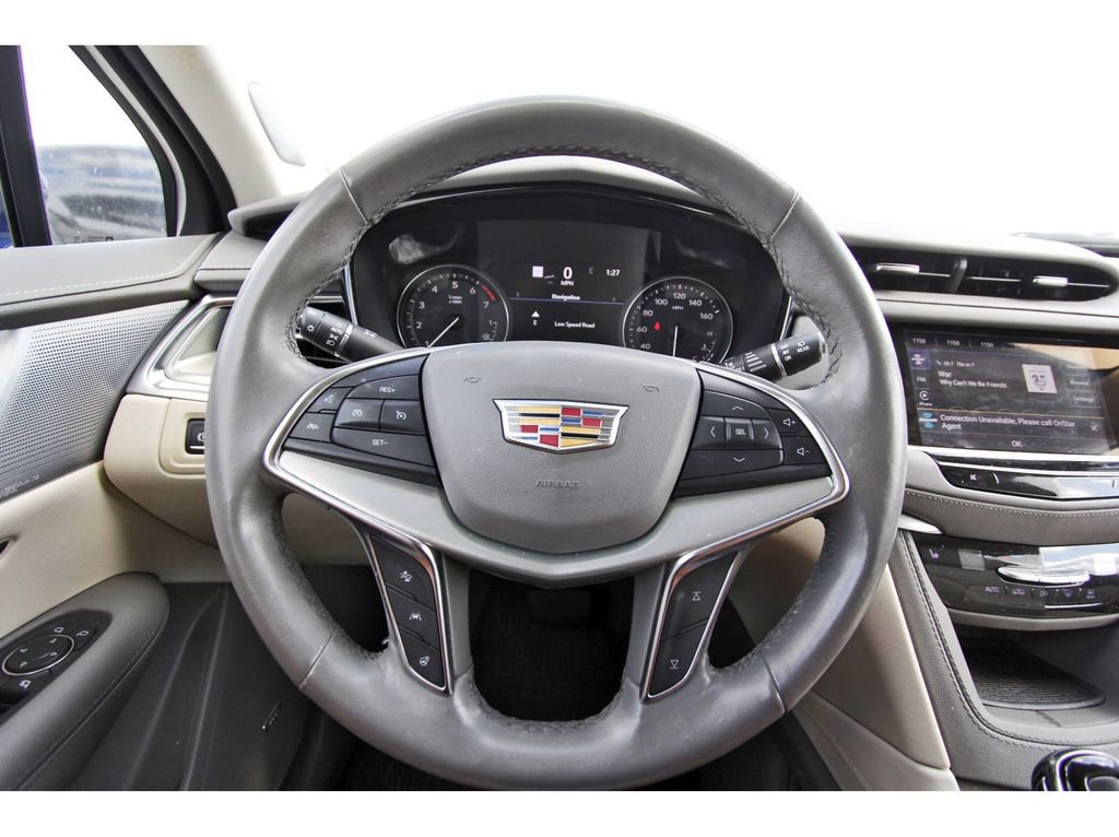 Used 2023 Cadillac XT5 Premium Luxury w/ Technology Package image 9