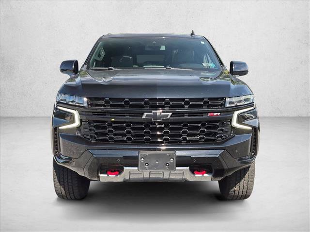 Used 2023 Chevrolet Tahoe Z71 w/ Luxury Package AWD/4WD image 2