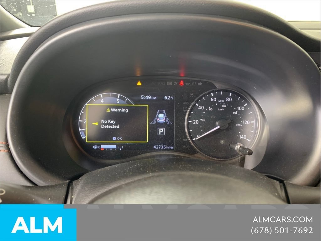 Used 2022 Nissan Kicks SR w/ Interior Electronics Package FWD image 26