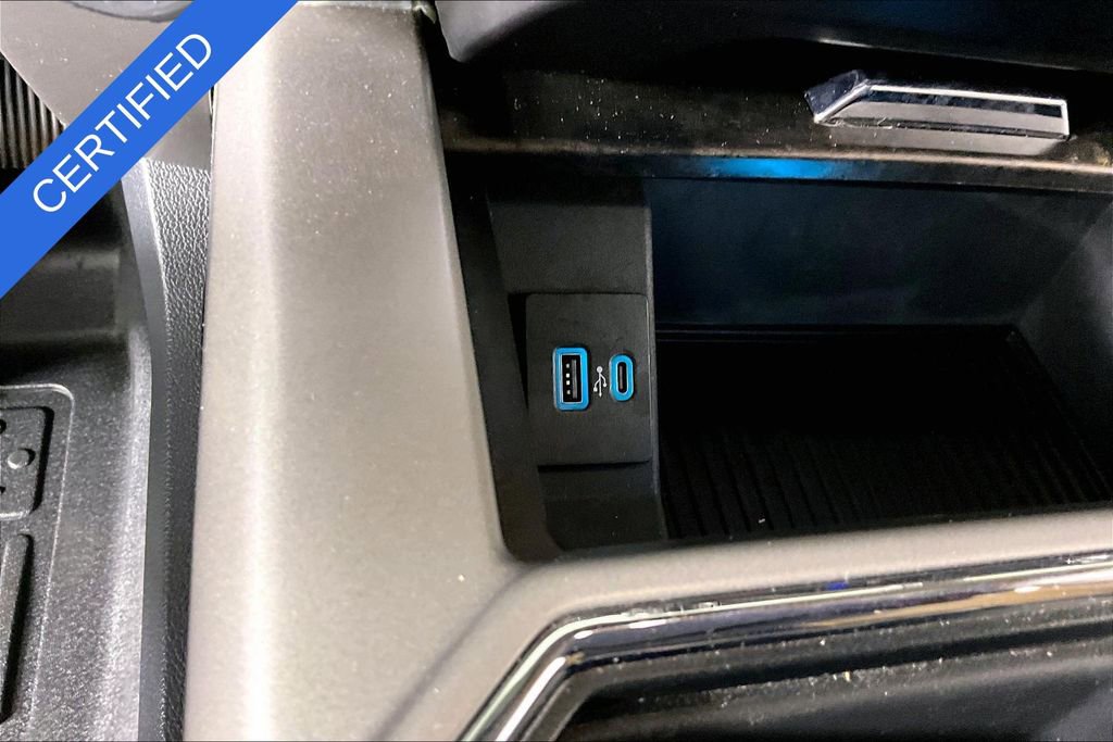Used 2022 Ford F250 Lariat w/ Chrome Package AWD/4WD image 16