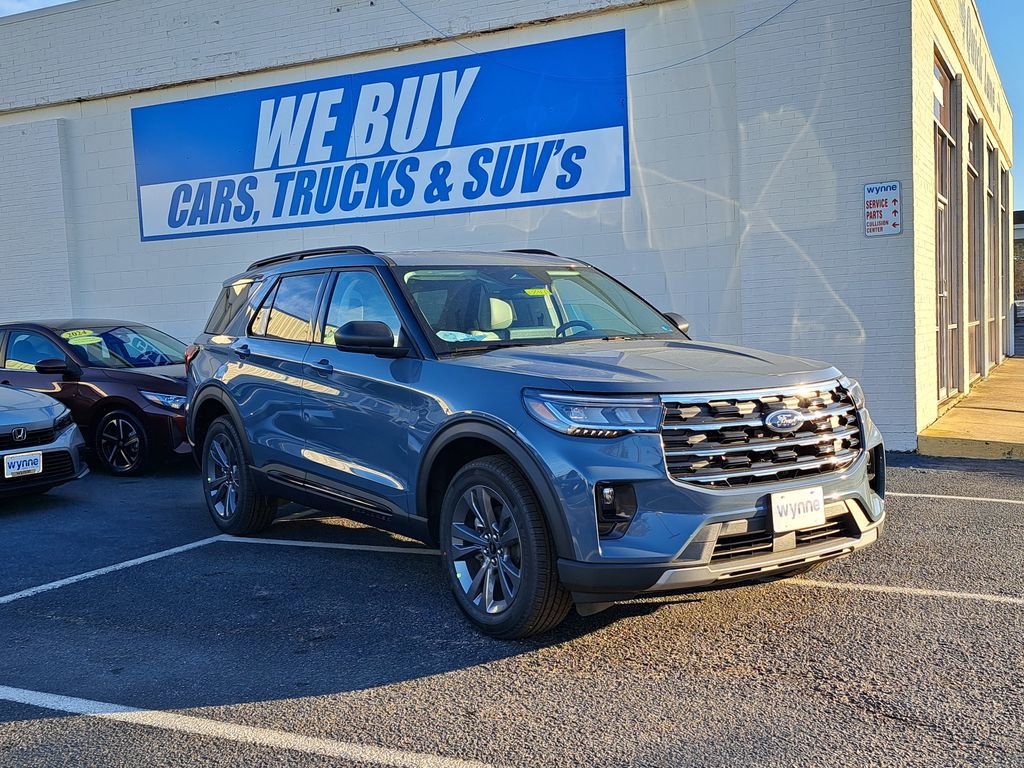 New 2026 Ford Explorer Active w/ Active Comfort Package AWD/4WD image 1