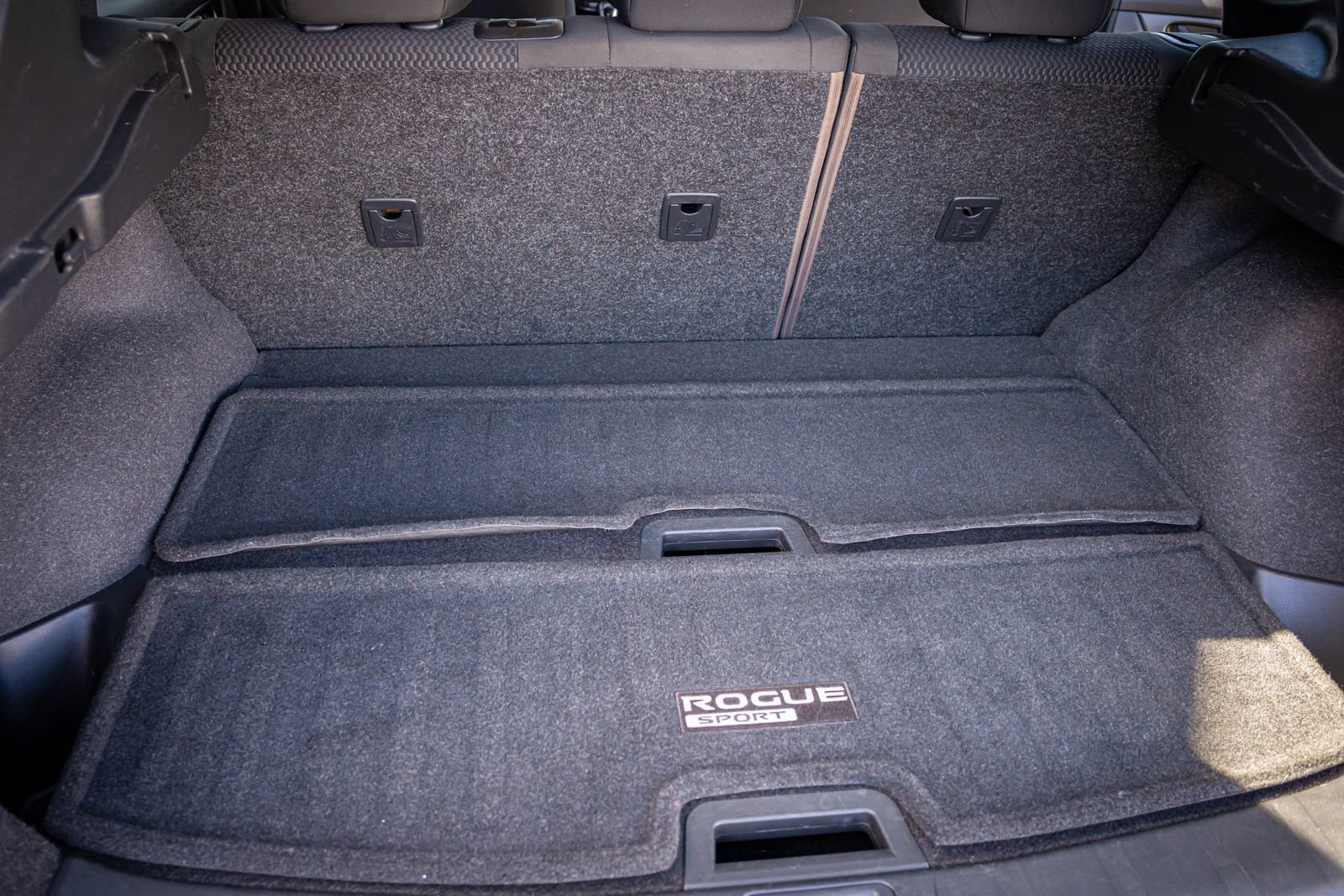 Used 2019 Nissan Rogue Sport S image 23