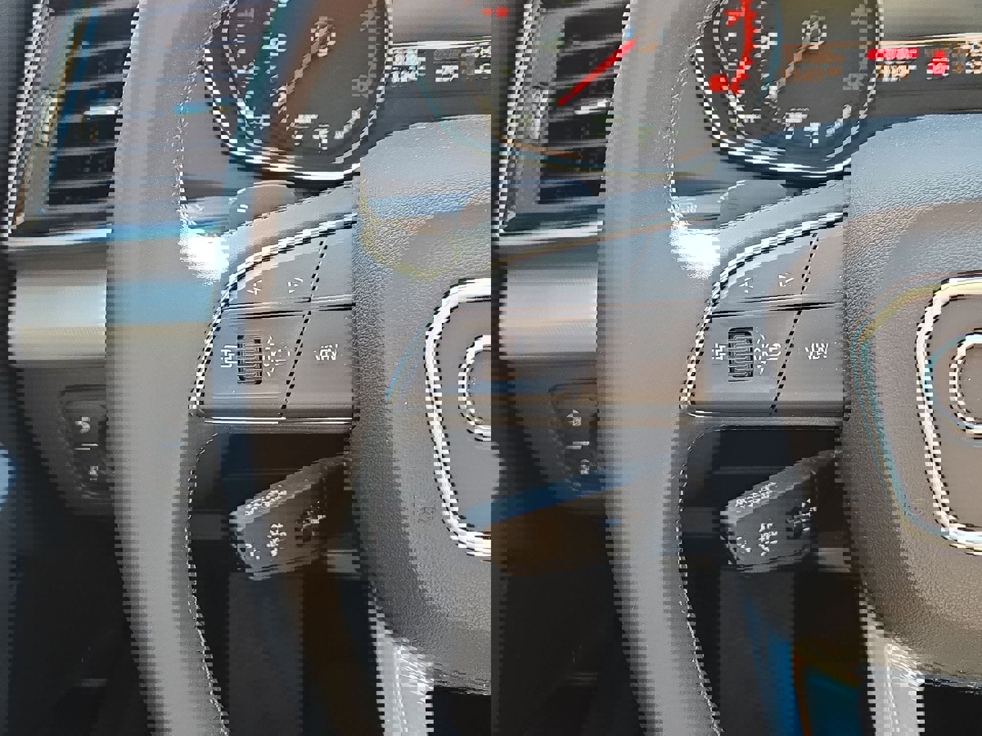 Certified 2024 Audi Q5 2.0T Premium w/ Convenience Package image 21