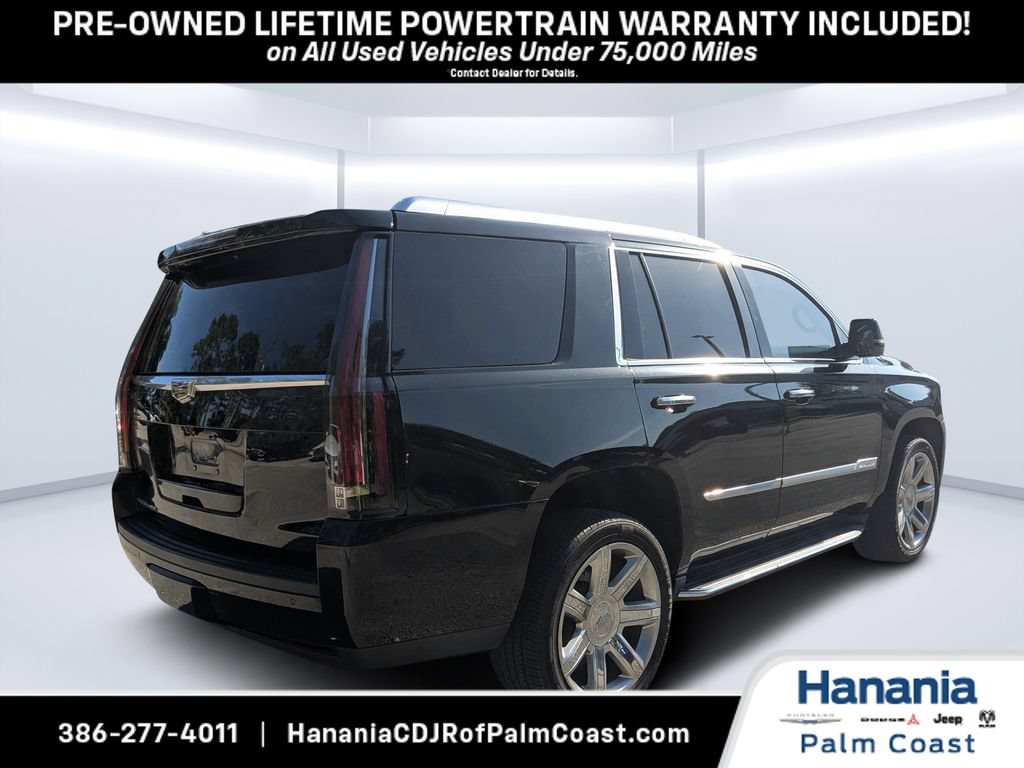 Used 2020 Cadillac Escalade Luxury AWD/4WD image 3