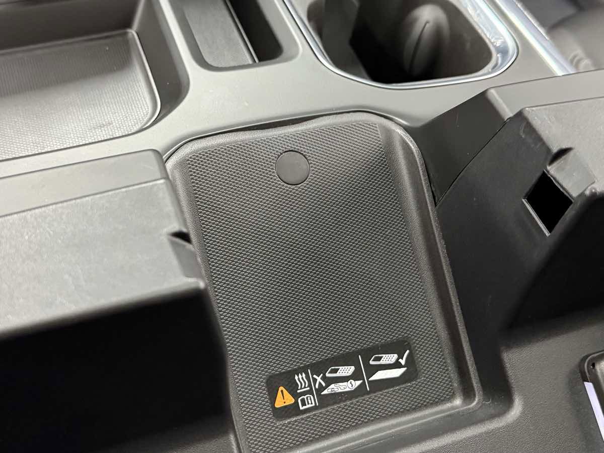 Used 2024 Chevrolet Silverado 1500 RST w/ Convenience Package II image 28