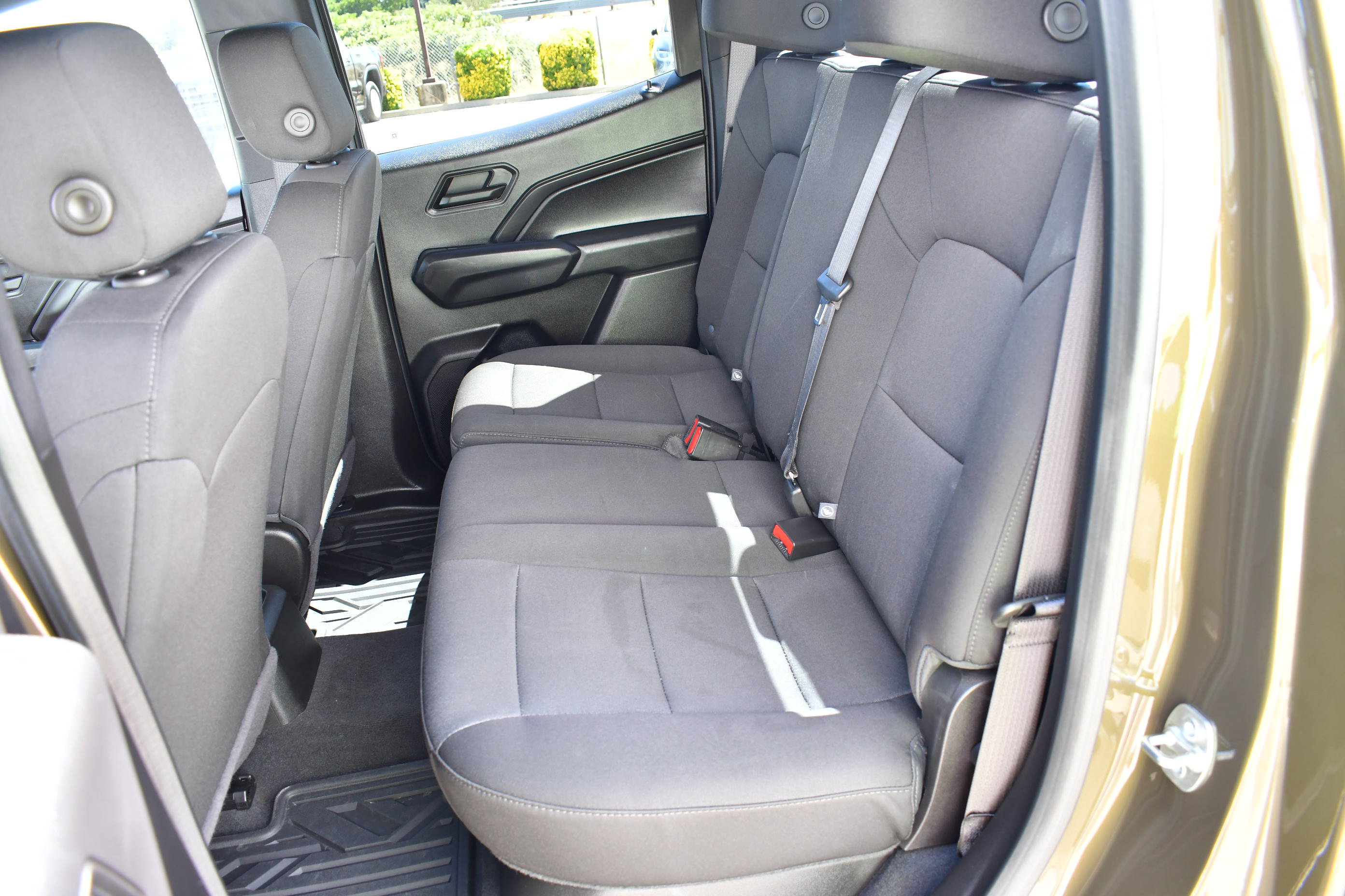 Used 2024 Chevrolet Colorado W/T RWD image 20
