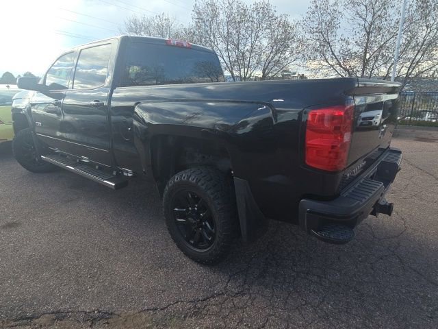 Used 2016 Chevrolet Silverado 2500 LT w/ Midnight Edition AWD/4WD image 7