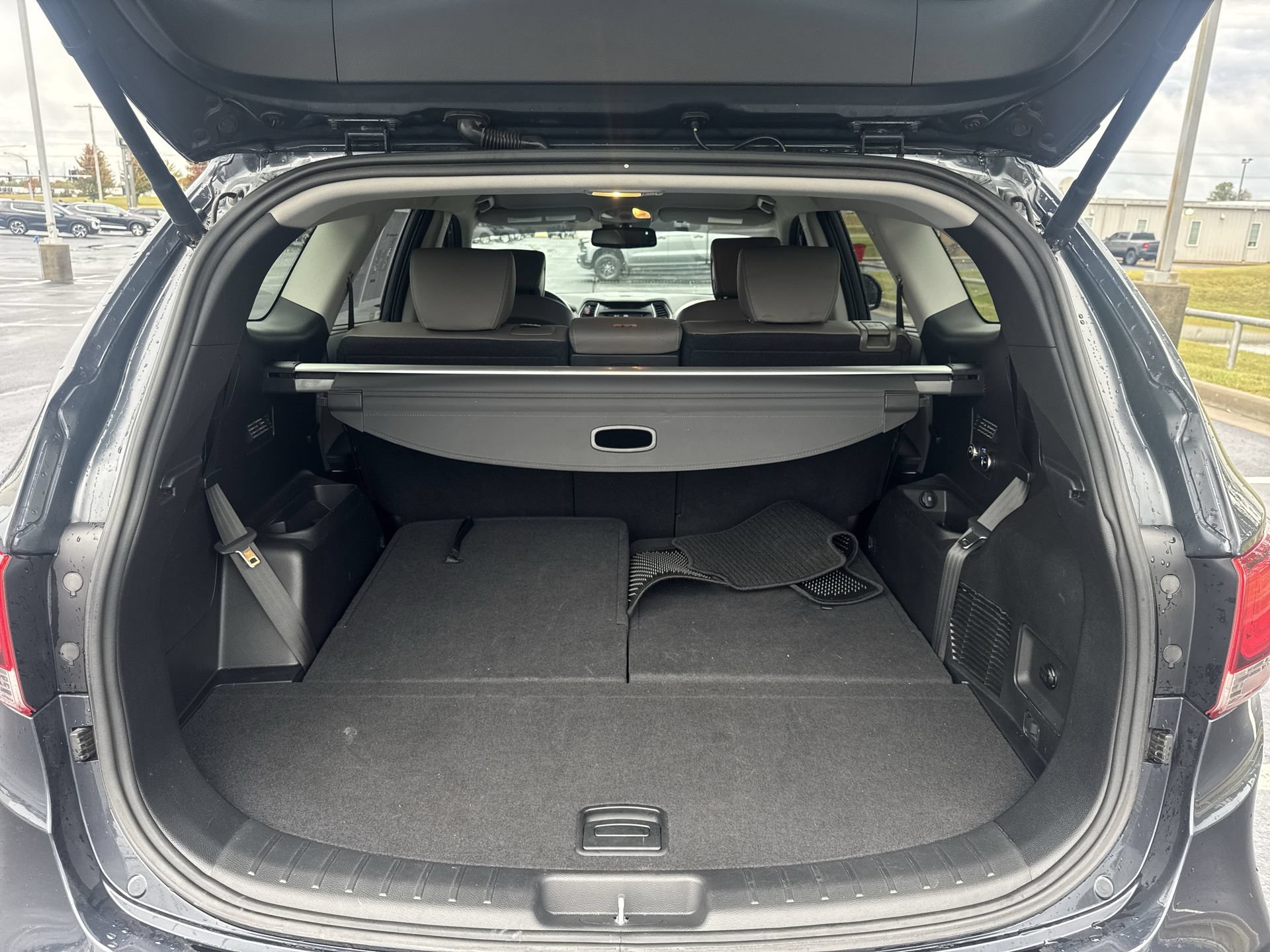 Used 2018 Hyundai Santa Fe SE w/ SE Premium Package 02 AWD/4WD image 24