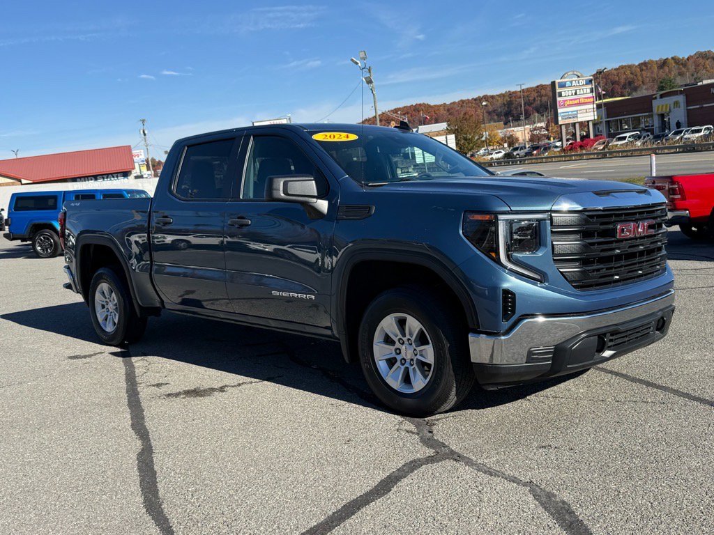 Used 2024 GMC Sierra 1500 Pro w/ Pro Value Package image 8