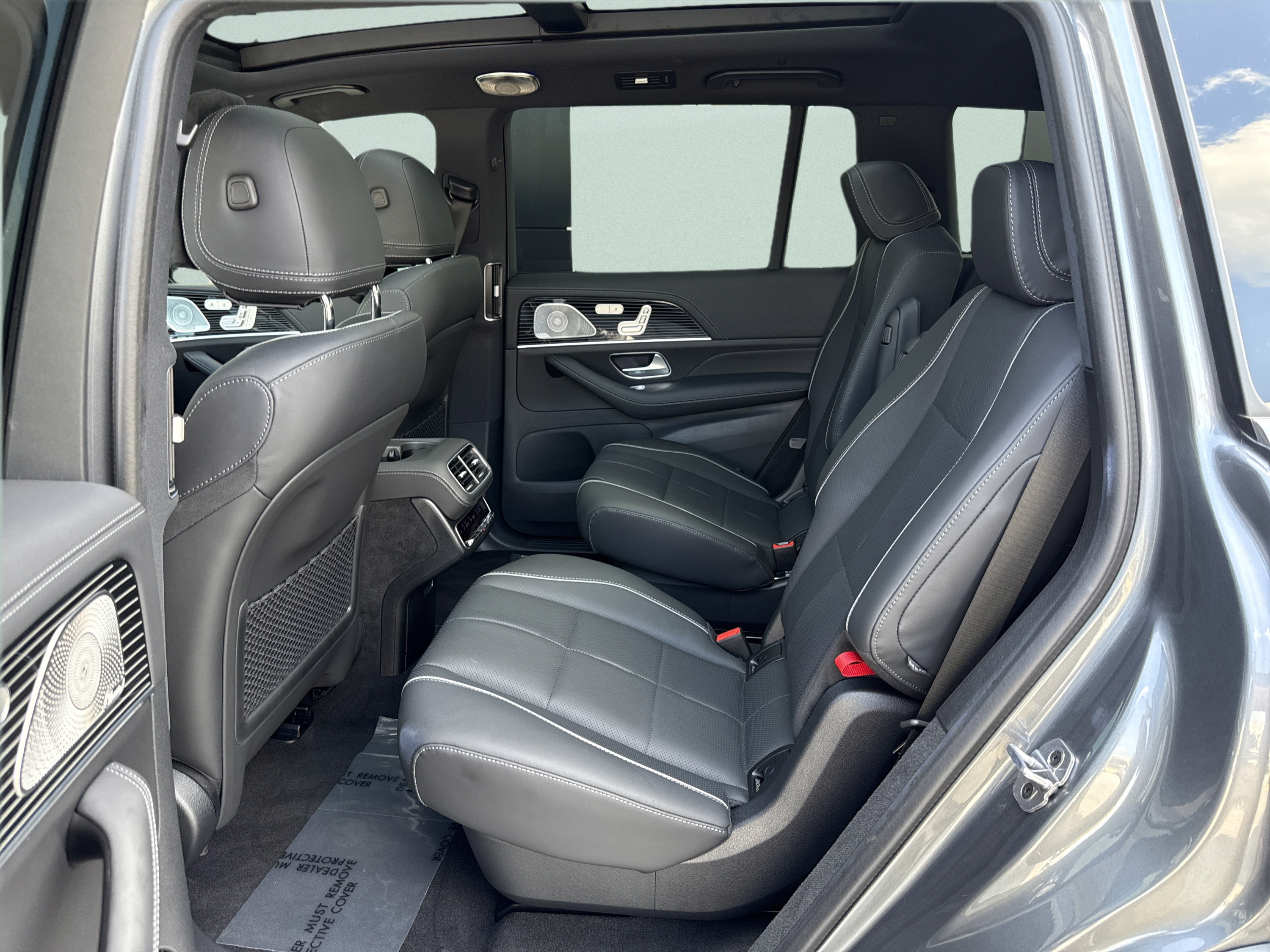 Certified 2025 Mercedes-Benz GLS 450 4MATIC image 5