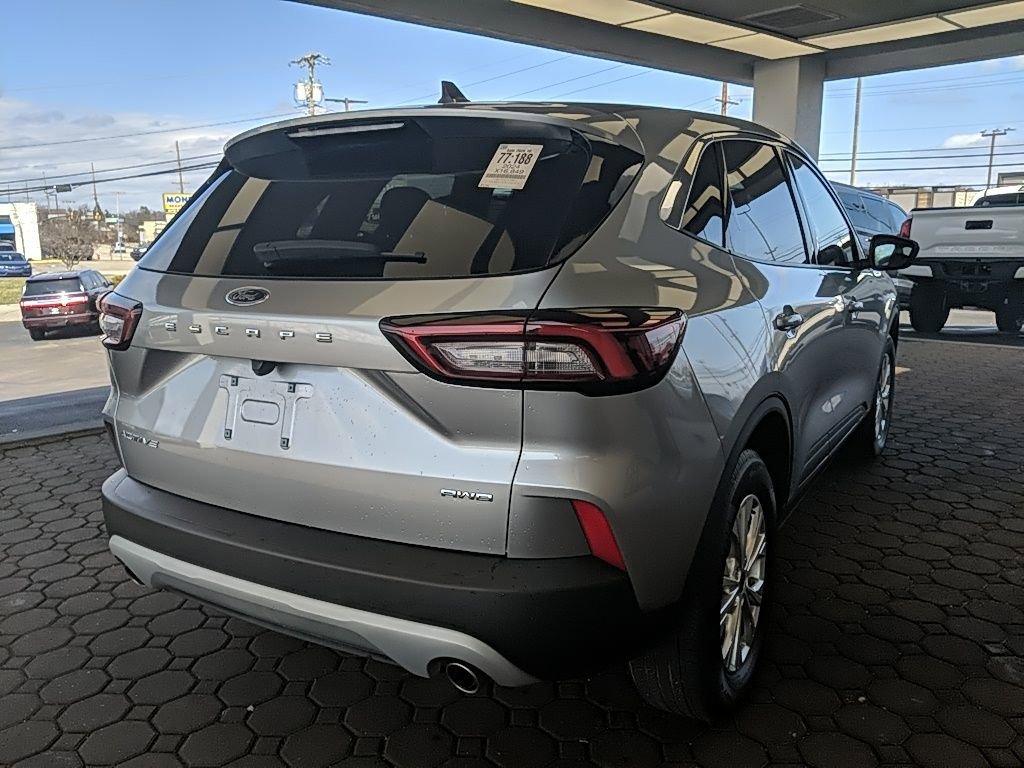 Certified 2024 Ford Escape Active AWD/4WD image 5