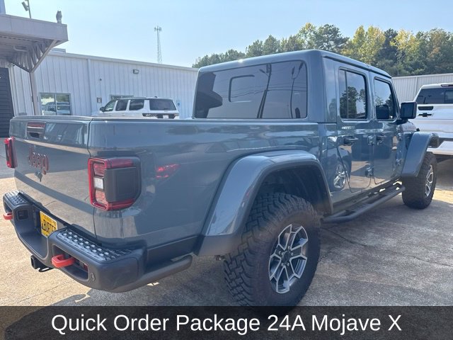 Used 2025 Jeep Gladiator Mojave AWD/4WD image 5