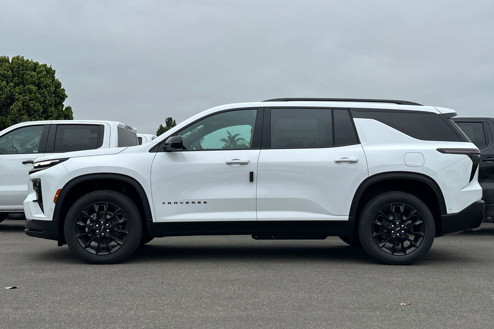 New 2026 Chevrolet Traverse LT w/ Enhanced Driving Package image 10