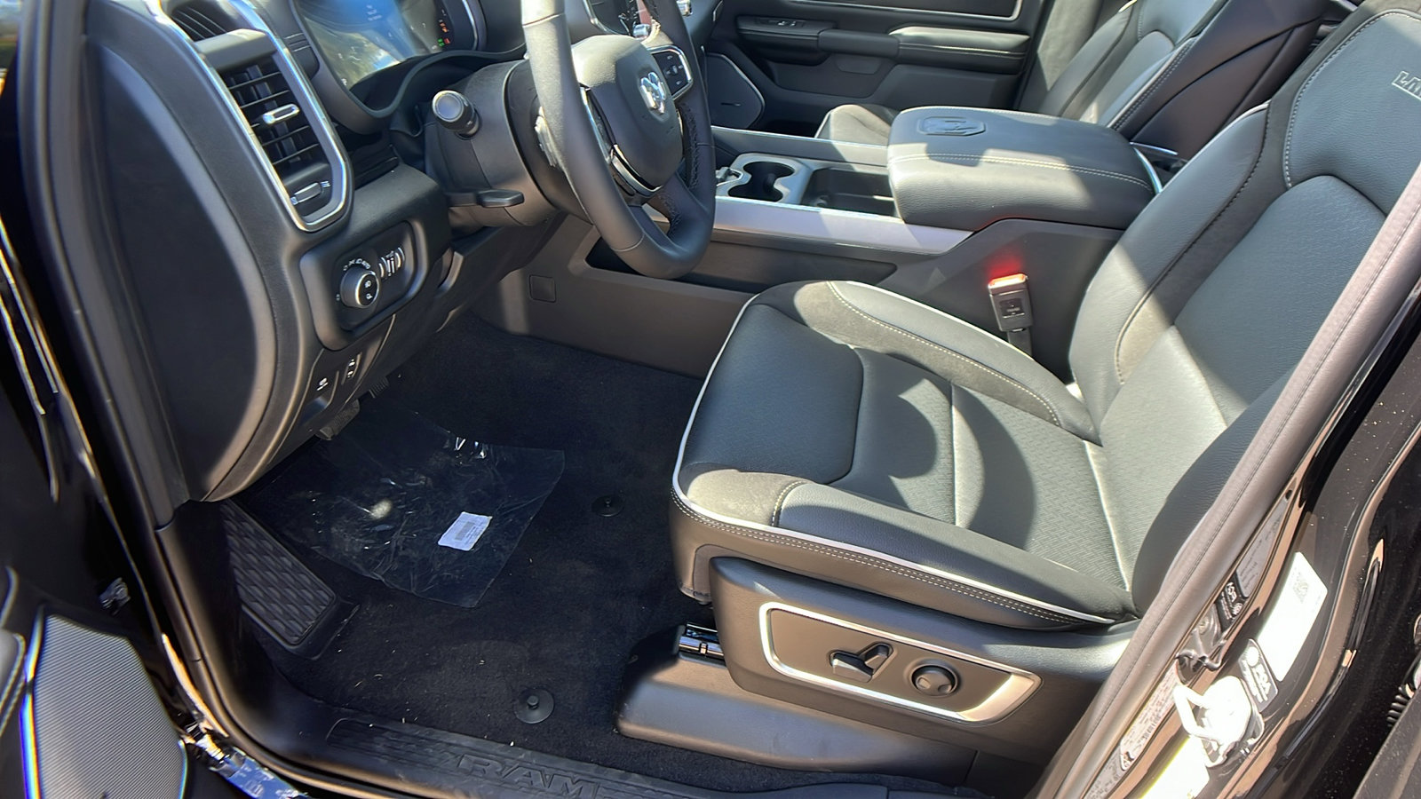 New 2026 RAM 1500 Laramie w/ Night Edition image 16