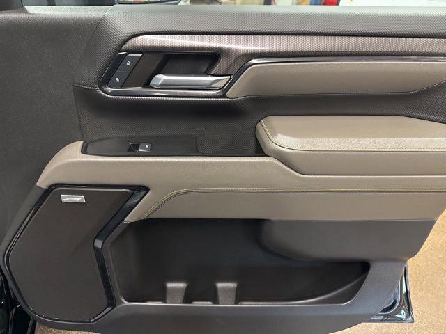 Used 2024 Chevrolet Silverado 2500 ZR2 w/ Technology Package image 27